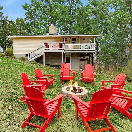 Harpers Ferry Cabin Hot Tub, Deck, Fire Pit, Wifi Buitenkant foto