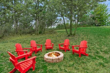 Harpers Ferry Cabin Hot Tub, Deck, Fire Pit, Wifi Buitenkant foto