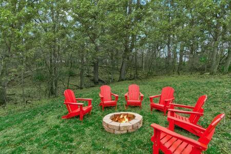 Harpers Ferry Cabin Hot Tub, Deck, Fire Pit, Wifi Buitenkant foto